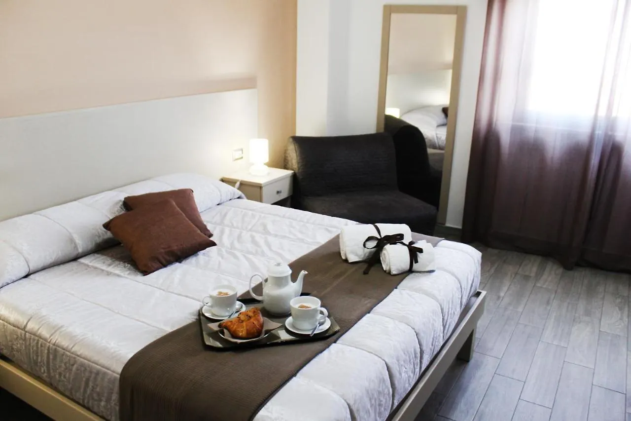 Hotel Cesirja Casavatore